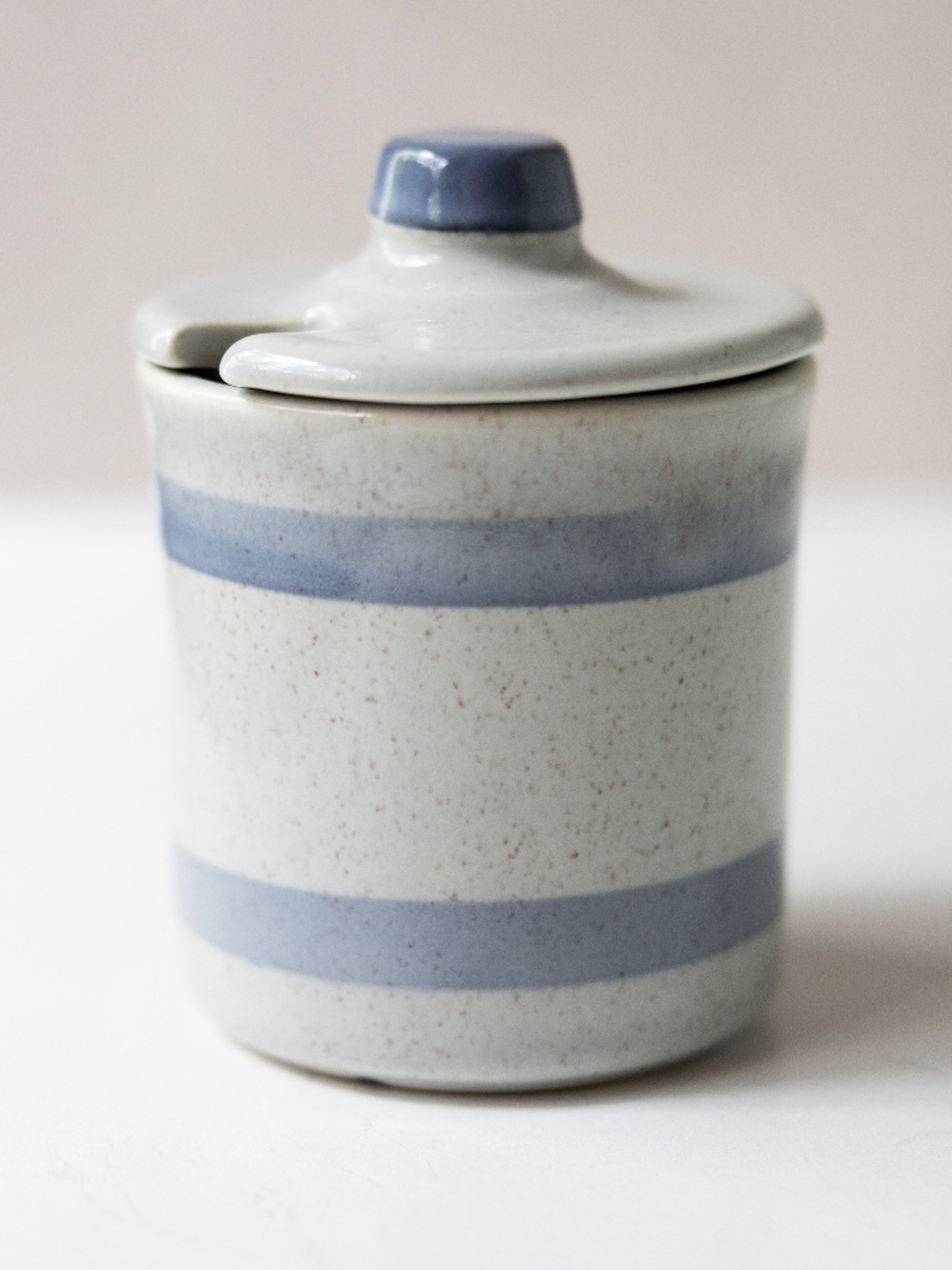 Vintage McCoy USA Blue Gray Stripe Jam Jar Condiment Pot w/ Lid No Spoon 3 3/8"